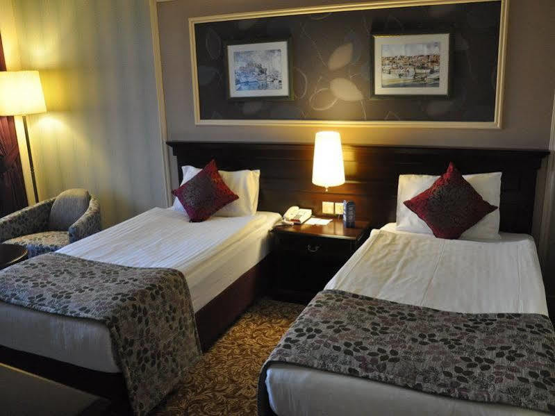Merit Crystal Cove Ξενοδοχείο 4*